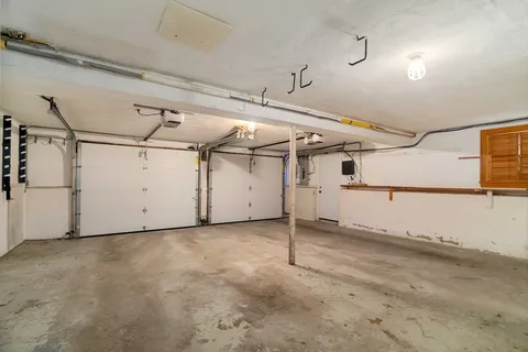 $945,000 | 8 Ivanhoe Drive, Lynnfield, MA 01940