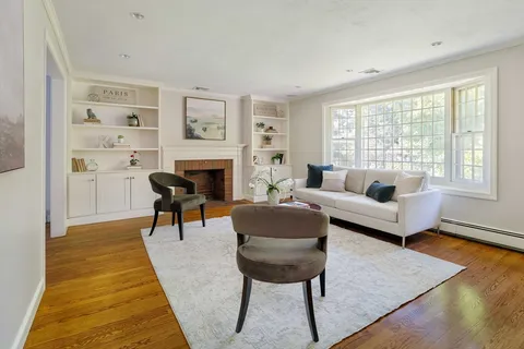 $945,000 | 8 Ivanhoe Drive, Lynnfield, MA 01940