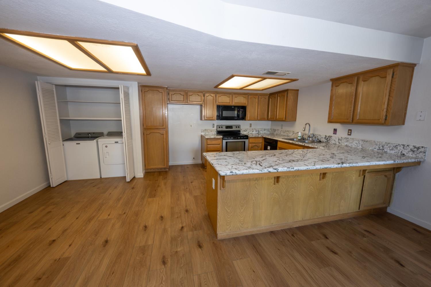 49400 River Park Road, Unit 60 Oakhurst, CA 93644 - Photo 4 of 14