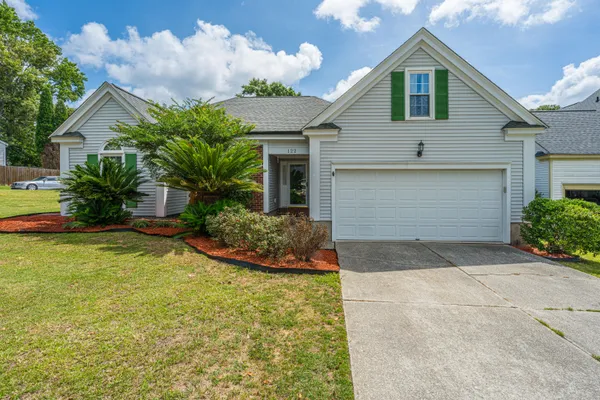 $325,000 | 122 Ashton Drive, Goose Creek, SC 29445