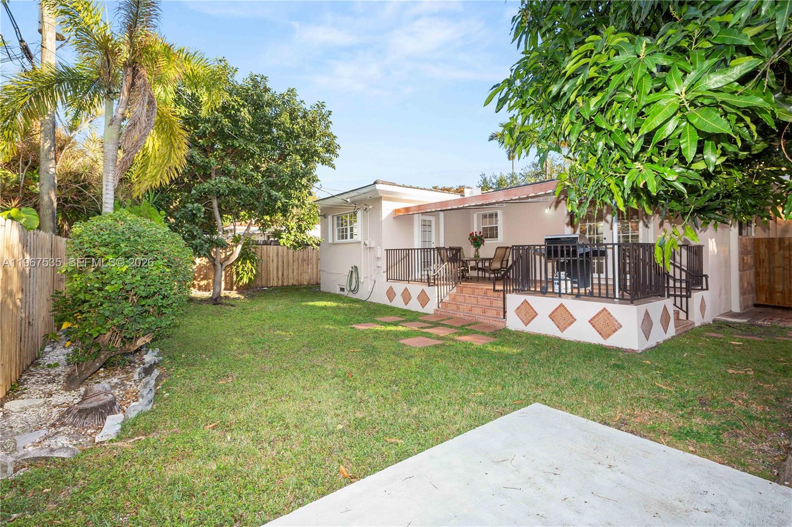 4487 Southwest 15th Terrace Miami, FL 33134 - Photo 35 of 44
