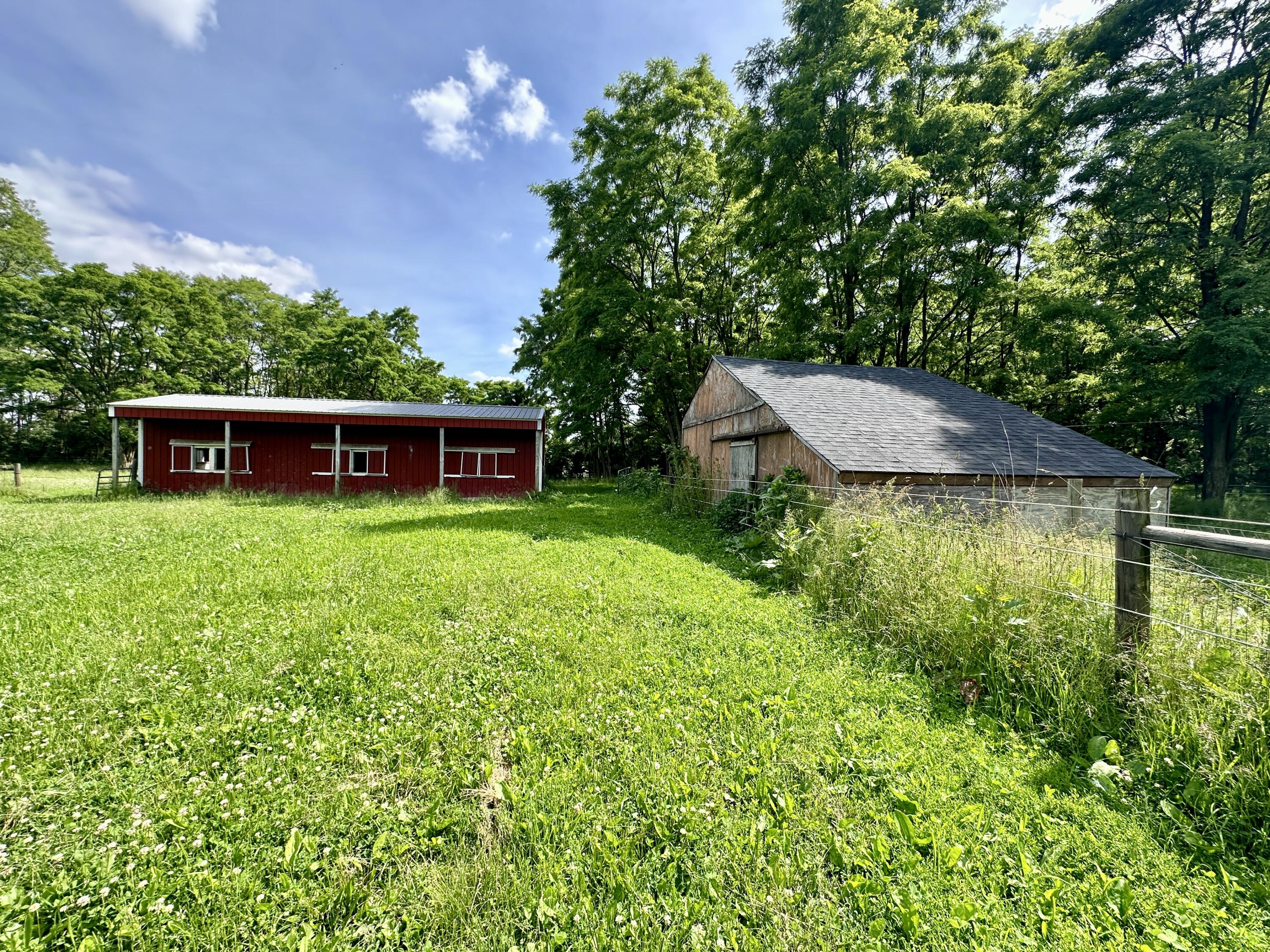 16490 18 Mile Road Marshall, MI 49068 - Photo 3 of 10 IMG_8282