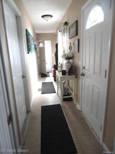6116 Hopkins Road Flint, MI 48506 - Photo 21 of 26 DSC01331.JPG