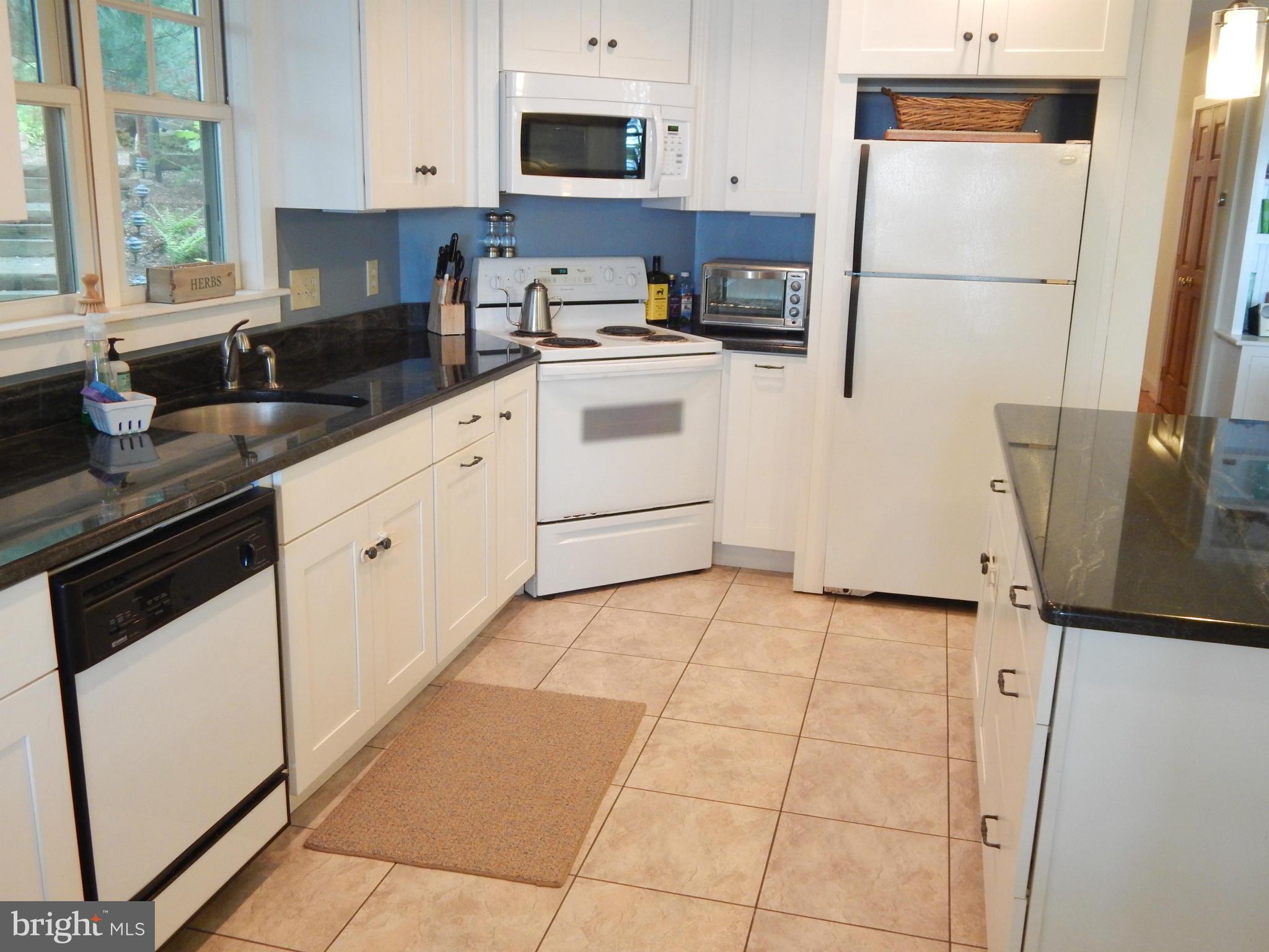 3575 Alder Road Port Republic, MD 20676 - Photo 10 of 25 Kitchen