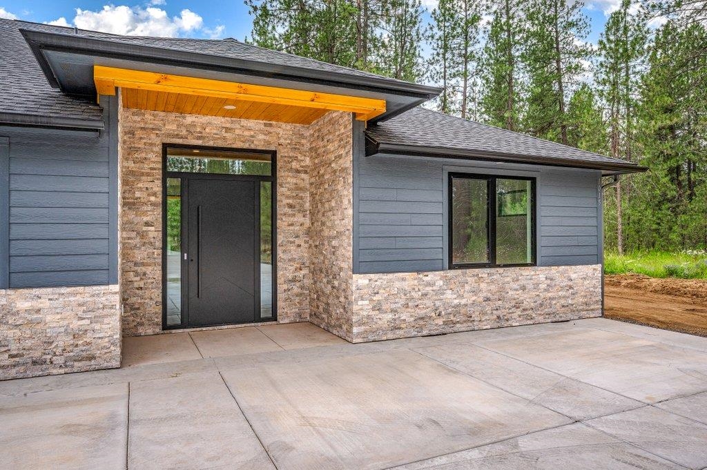 1015 West Montgomery Road Deer Park, WA 99006 - Photo 5 of 47