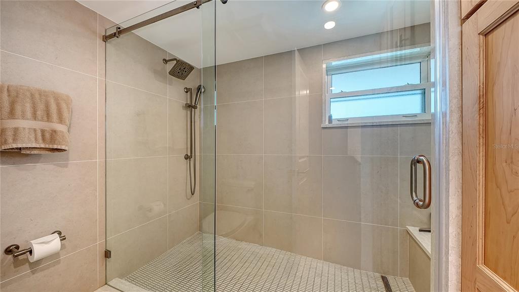 6300 Midnight Pass Road, Unit 809 Sarasota, FL 34242 - Photo 23 of 38 Gallery Image 23