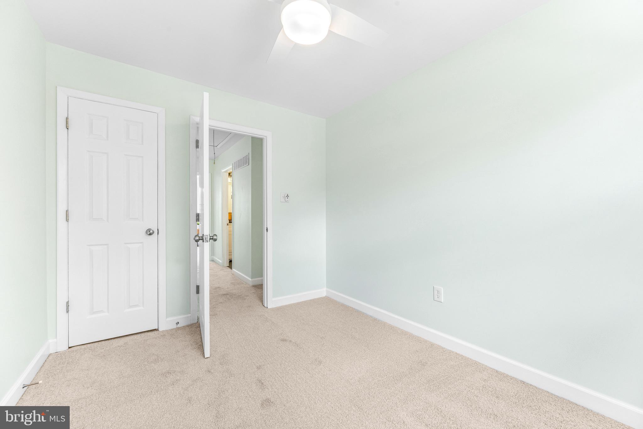 150 Farm Road Aberdeen, MD 21001 - Photo 22 of 29 3rd bedroom