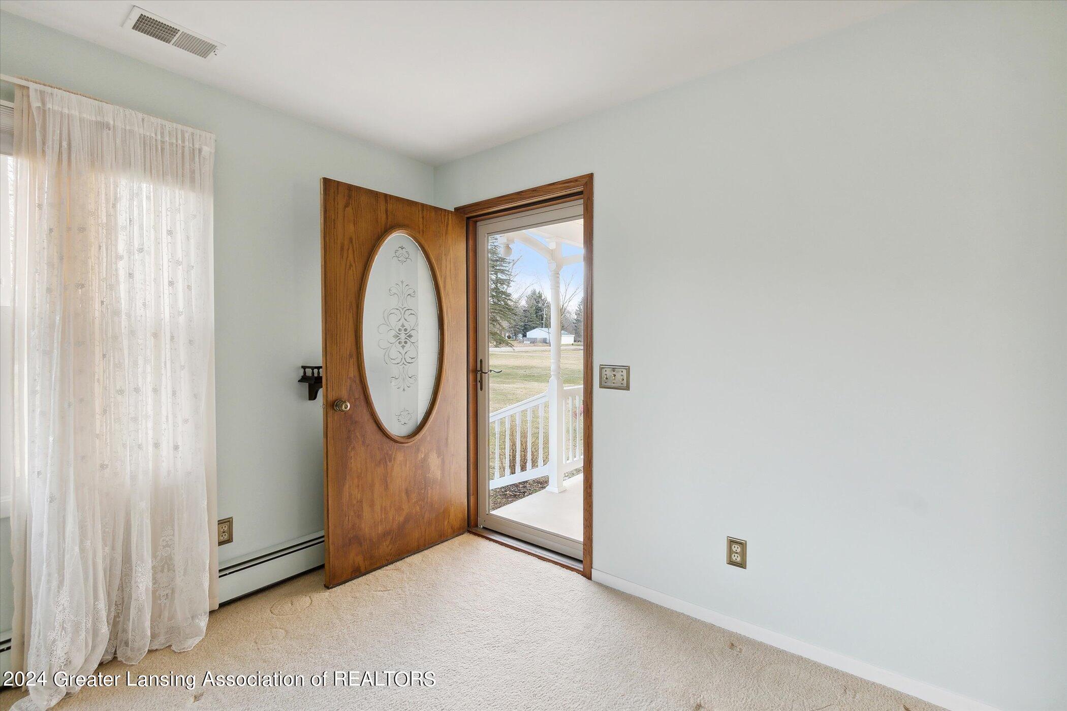 440 South Waverly Road Eaton Rapids, MI 48827 - Photo 6 of 64 06-440-S-Waverly-Rd-Eaton-Rapids-MI-4882