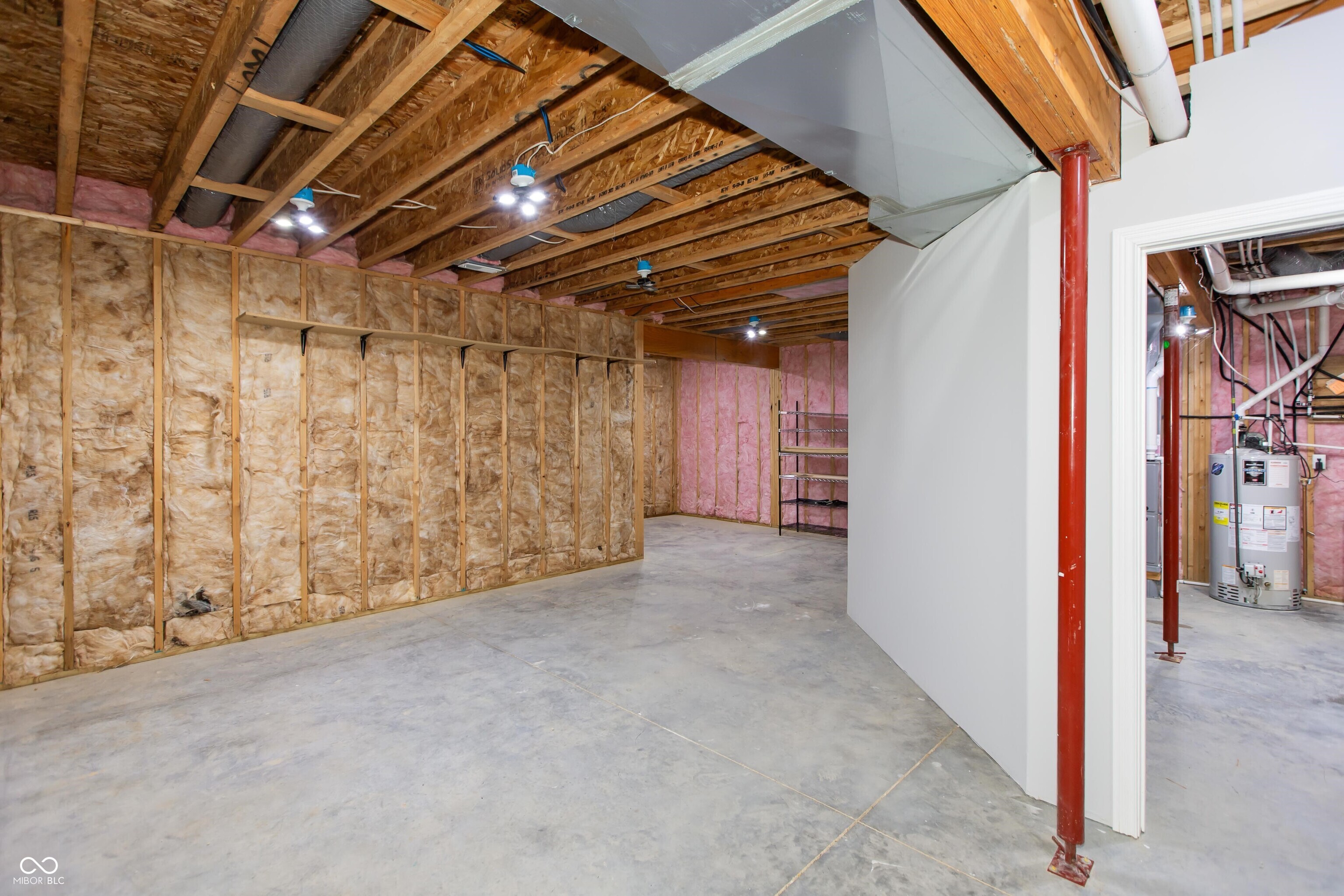 5086 Stonehaven Lane Columbus, IN 47201 - Photo 33 of 47