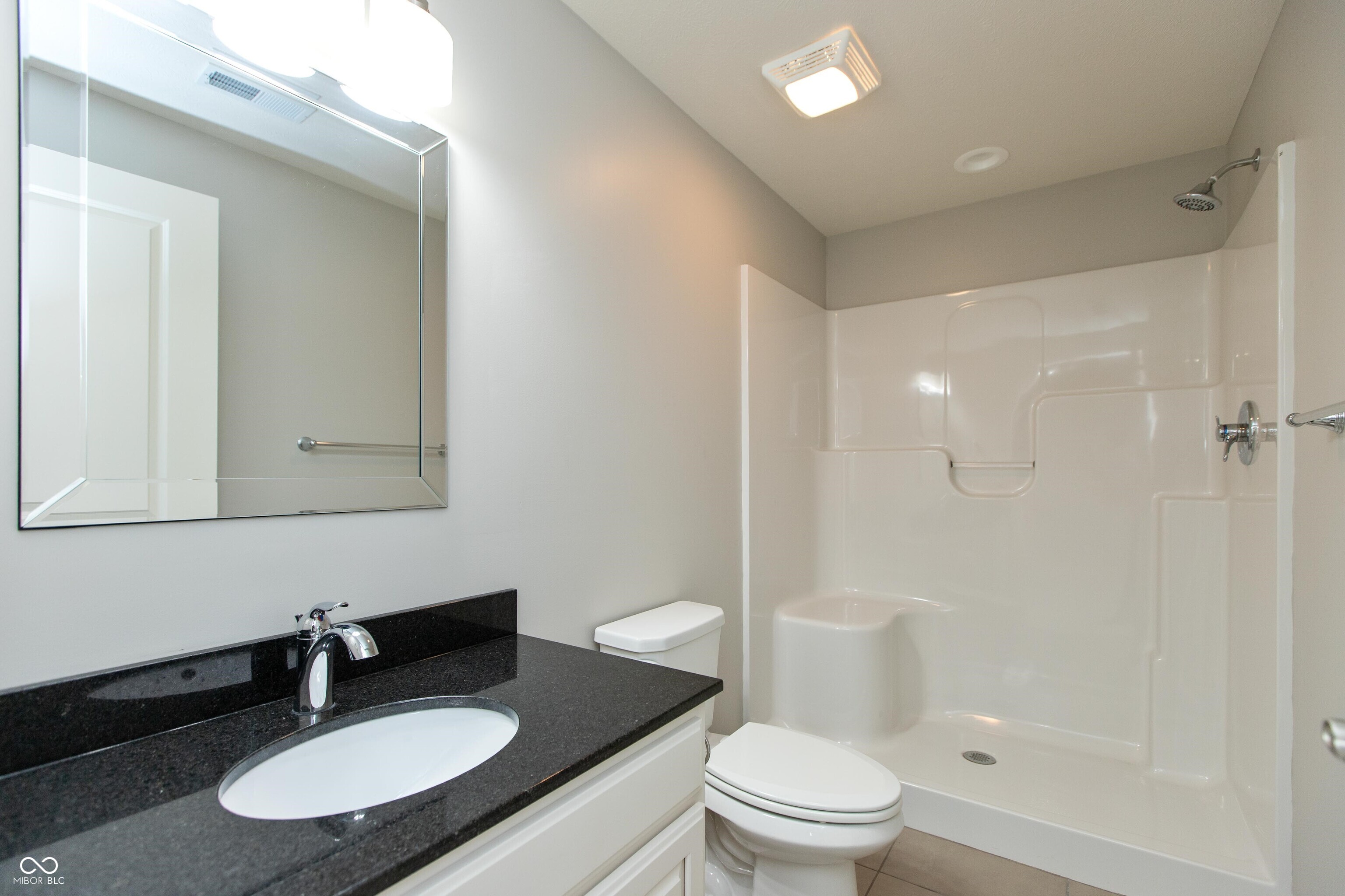 5086 Stonehaven Lane Columbus, IN 47201 - Photo 36 of 47