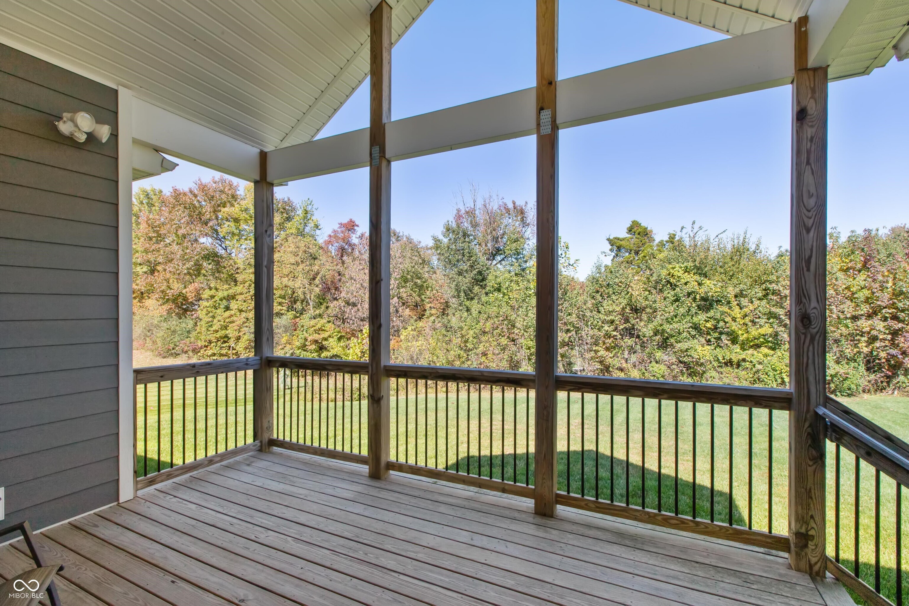 5086 Stonehaven Lane Columbus, IN 47201 - Photo 40 of 47