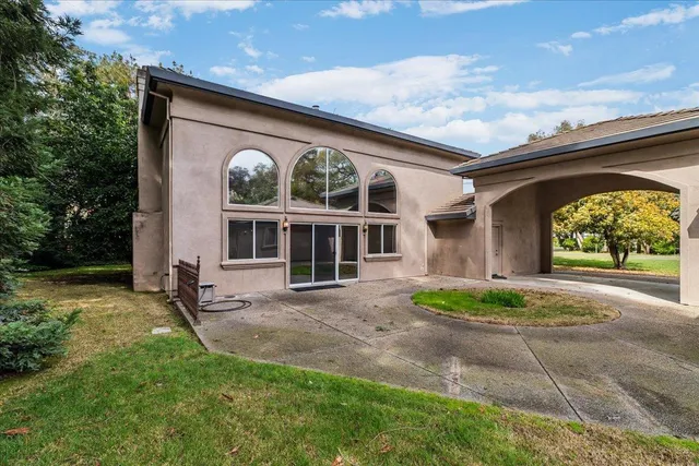 $859,500 | 5242 East Hildreth Lane, Stockton, CA 95212