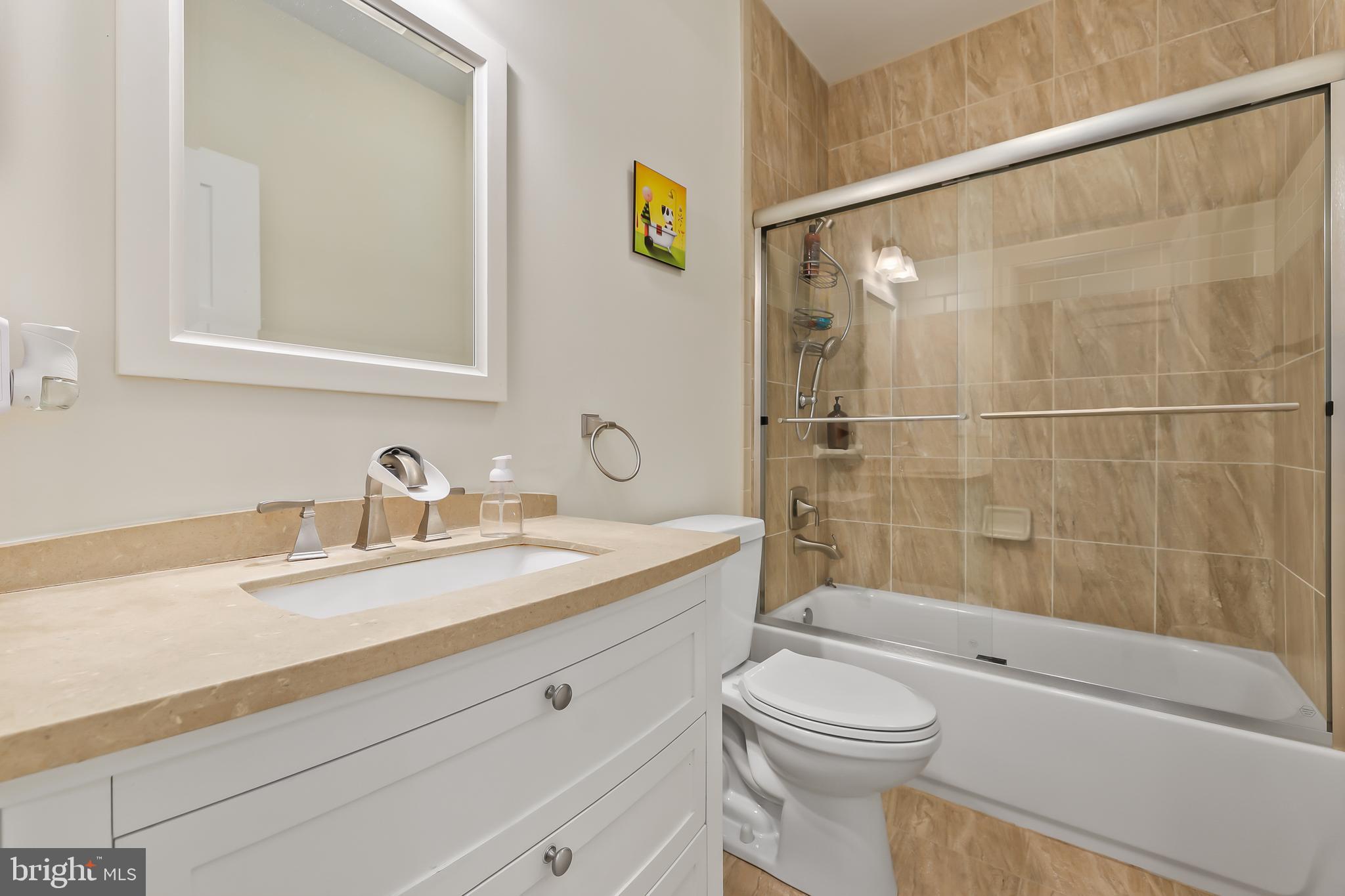 1409 Cottage Street Southwest Vienna, VA 22180 - Photo 19 of 45