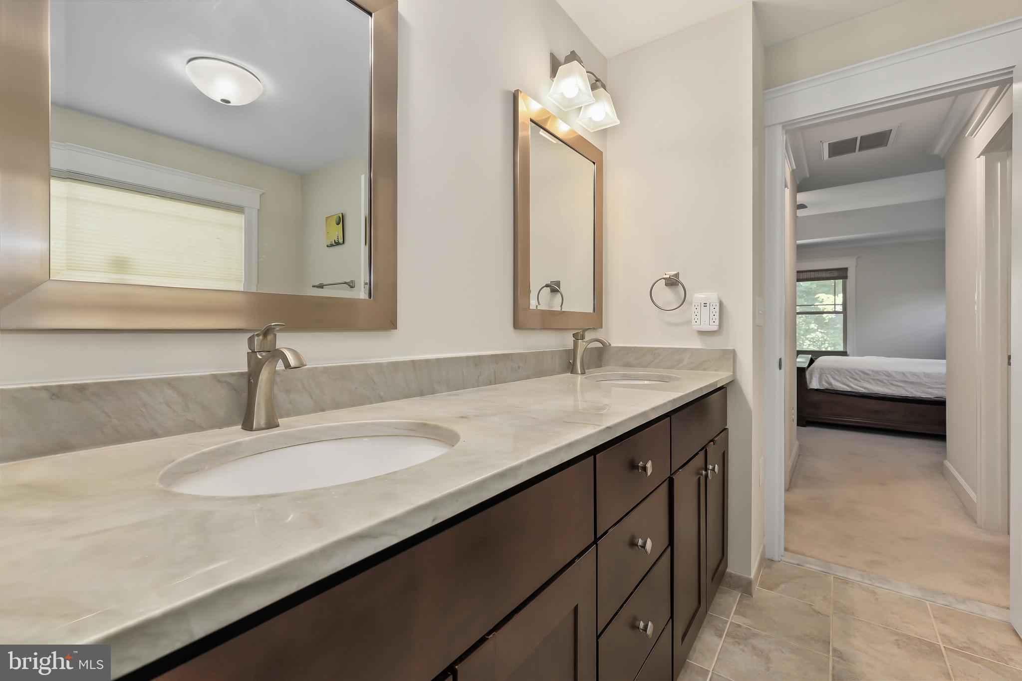 1409 Cottage Street Southwest Vienna, VA 22180 - Photo 22 of 45