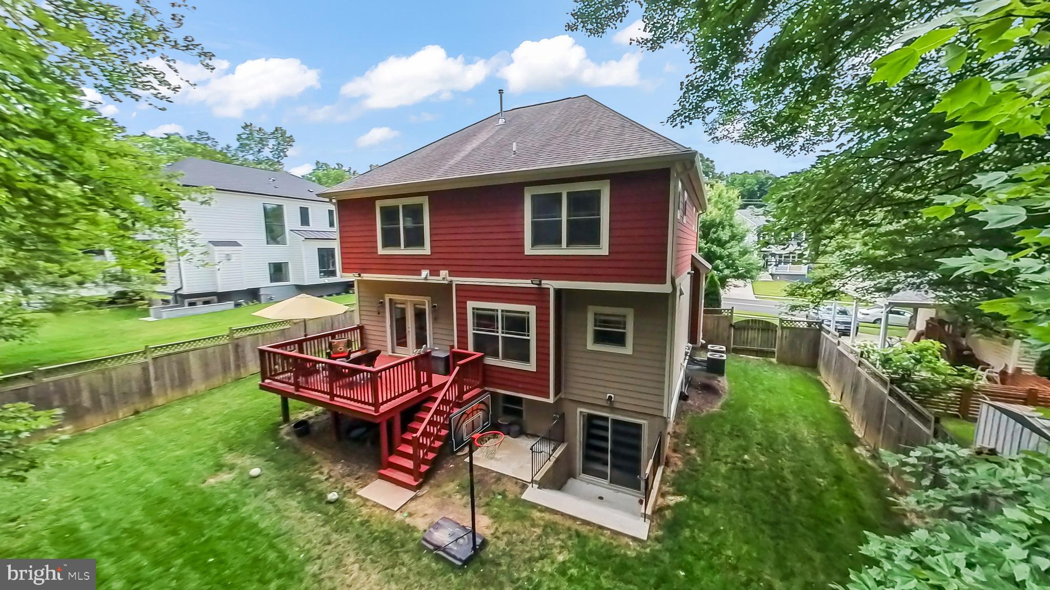 1409 Cottage Street Southwest Vienna, VA 22180 - Photo 40 of 45