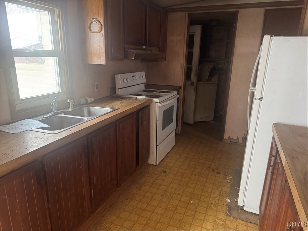 8072 Lyng Road Ellisburg, NY 13650 - Photo 3 of 9