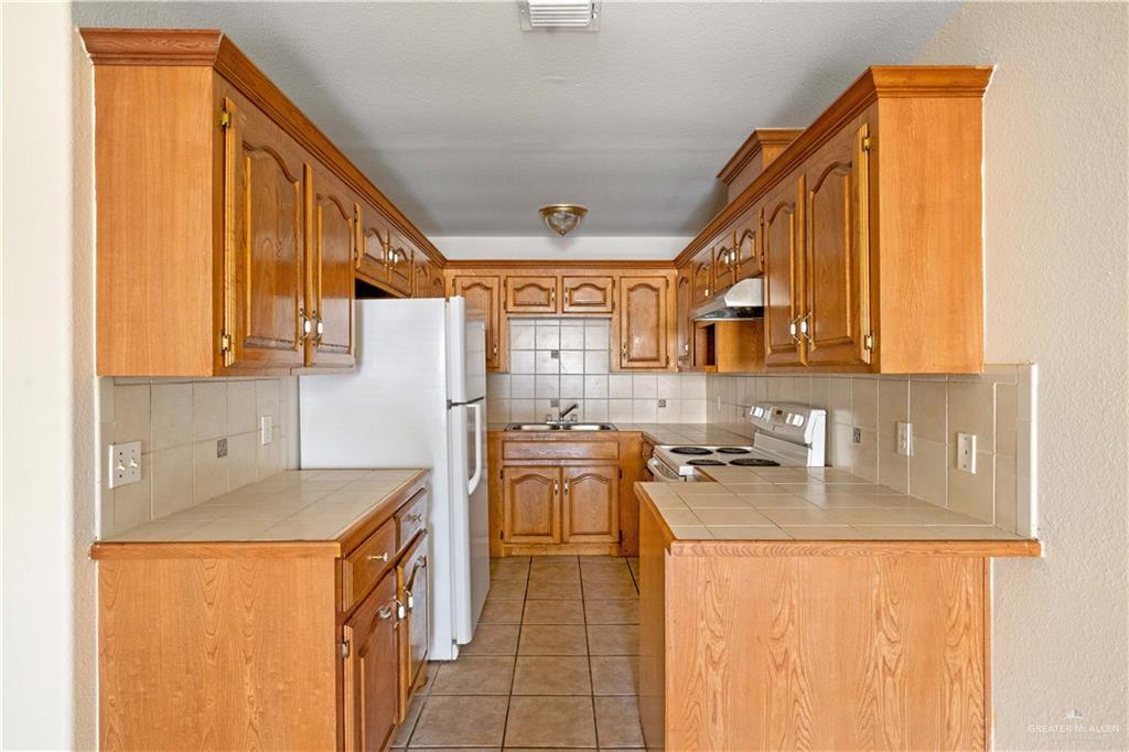 4006 Inspiration Road Mission, TX 78573 - Photo 7 of 14