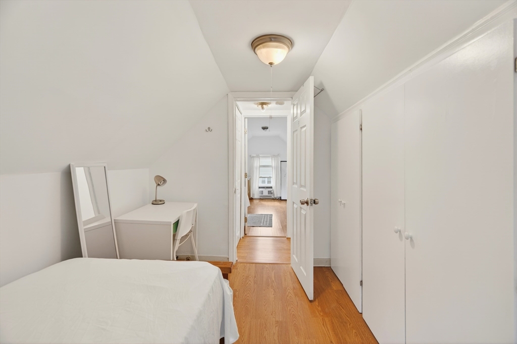 16 Florence Street, Unit 2 Somerville, MA 02145 - Photo 20 of 27