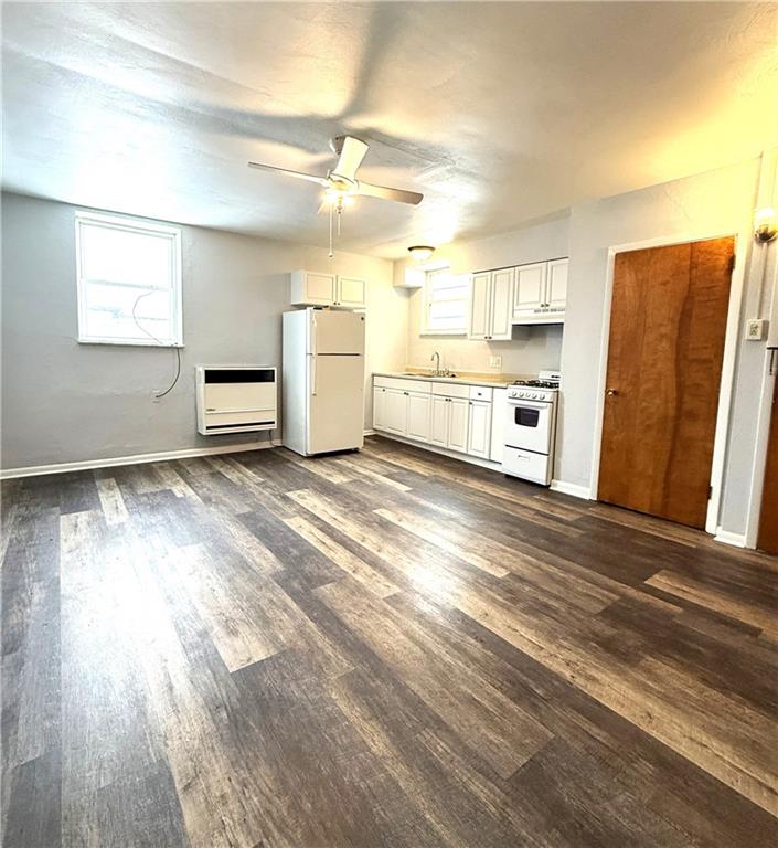 2811 Brownsville Road, Unit 3 Brentwood, PA 15227 - Photo 2 of 9