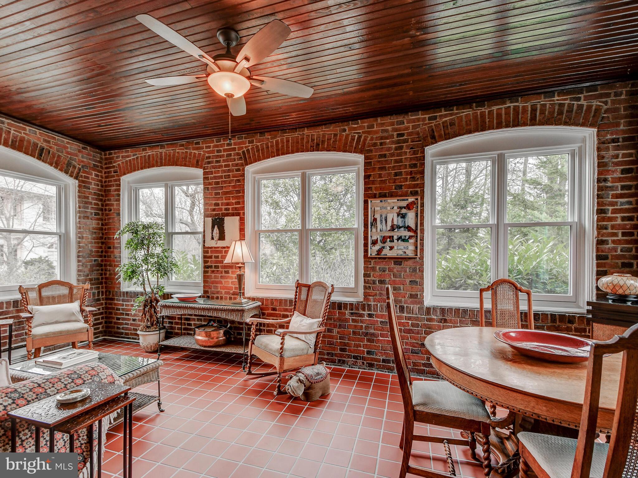 100 Ridgewood Road Baltimore, MD 21210 - Photo 14 of 52