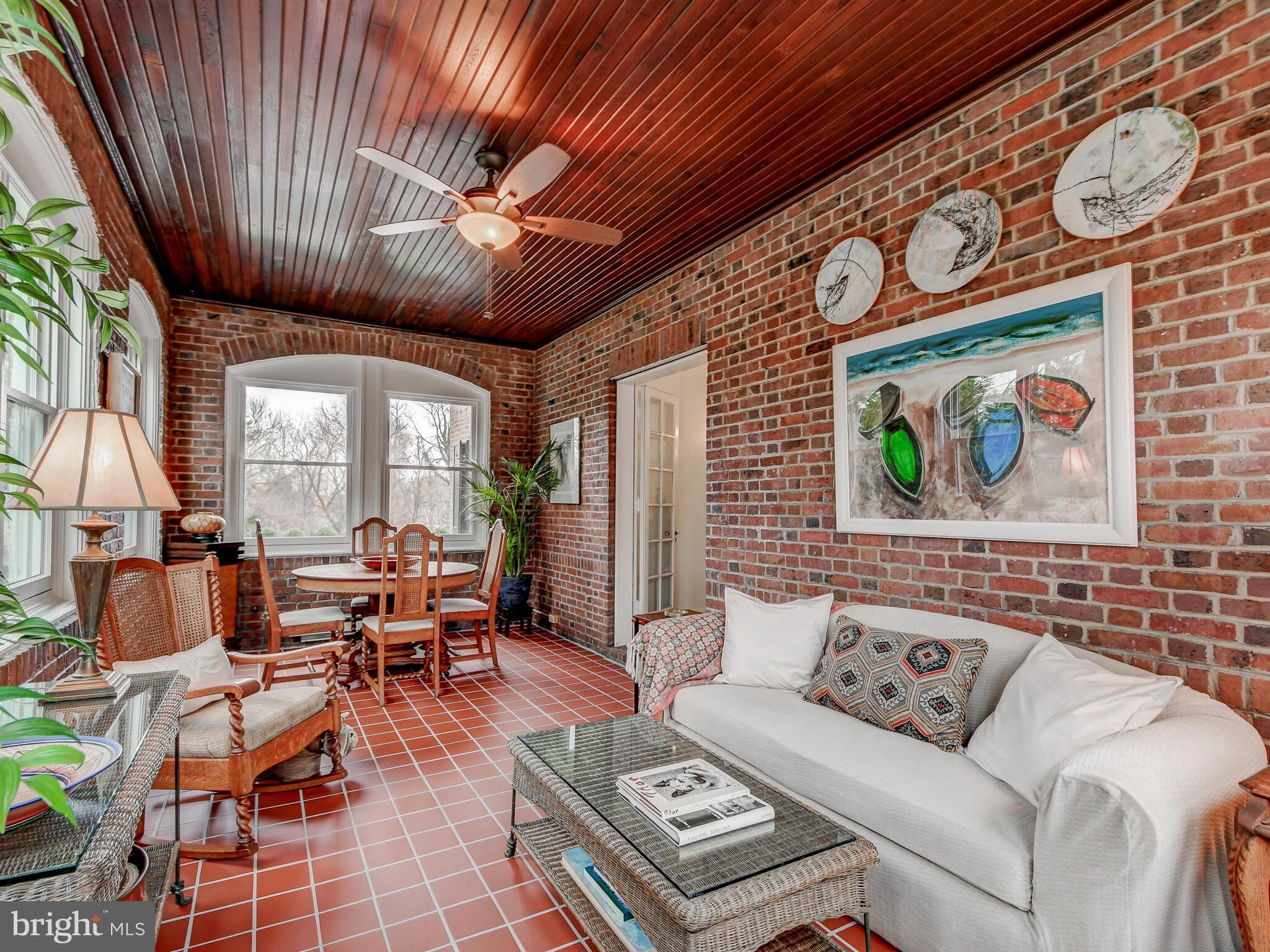 100 Ridgewood Road Baltimore, MD 21210 - Photo 15 of 52