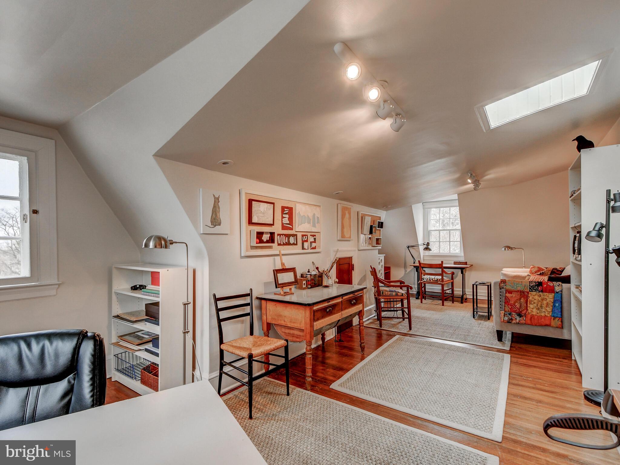 100 Ridgewood Road Baltimore, MD 21210 - Photo 45 of 52