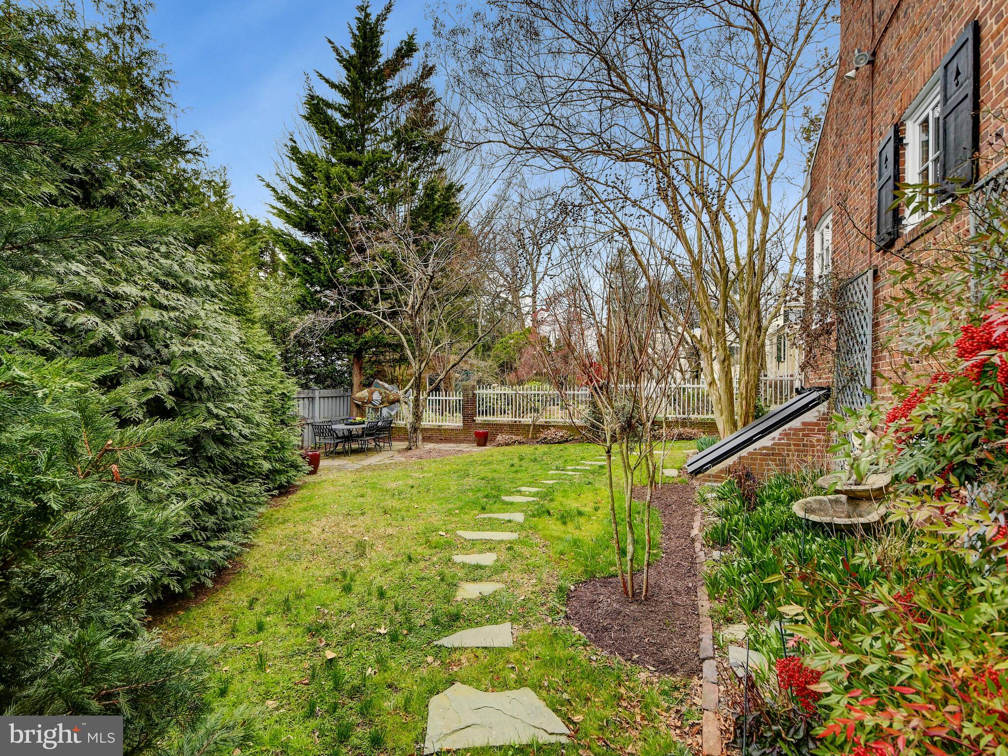 100 Ridgewood Road Baltimore, MD 21210 - Photo 51 of 52