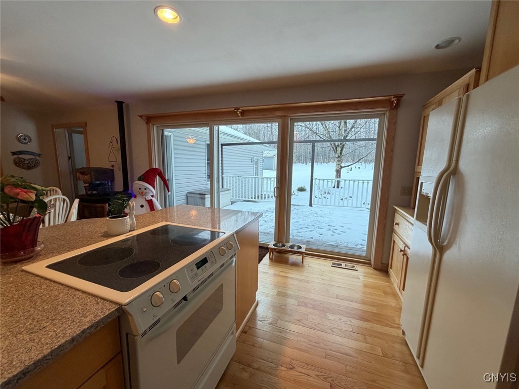 1444 Starr Road Cortlandville, NY 13045 - Photo 13 of 39