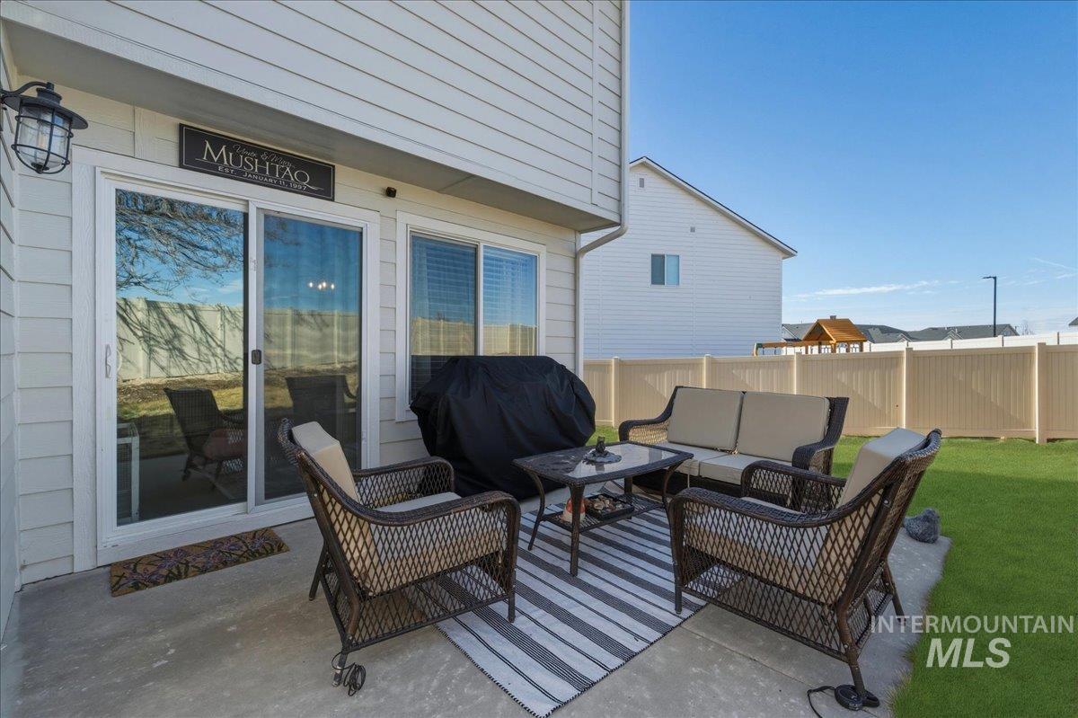 5392 South Memory Way Meridian, ID 83642 - Photo 30 of 39 View of patio featuring an outdoor hangout area and grilling area