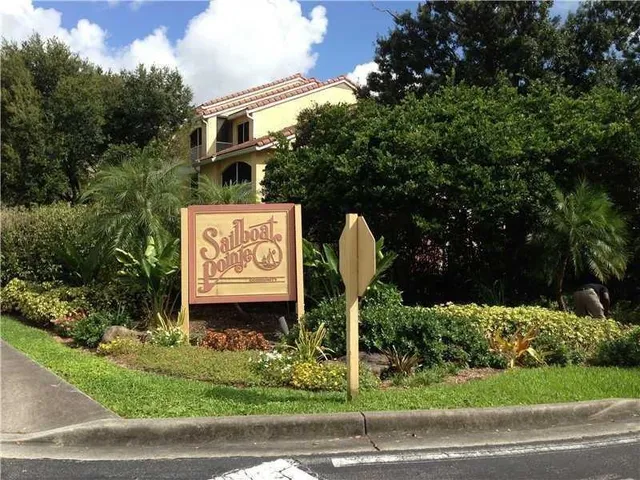 $249,000 | 2667 Northwest 33rd Street, Unit 2412, Oakland Park, FL 33309