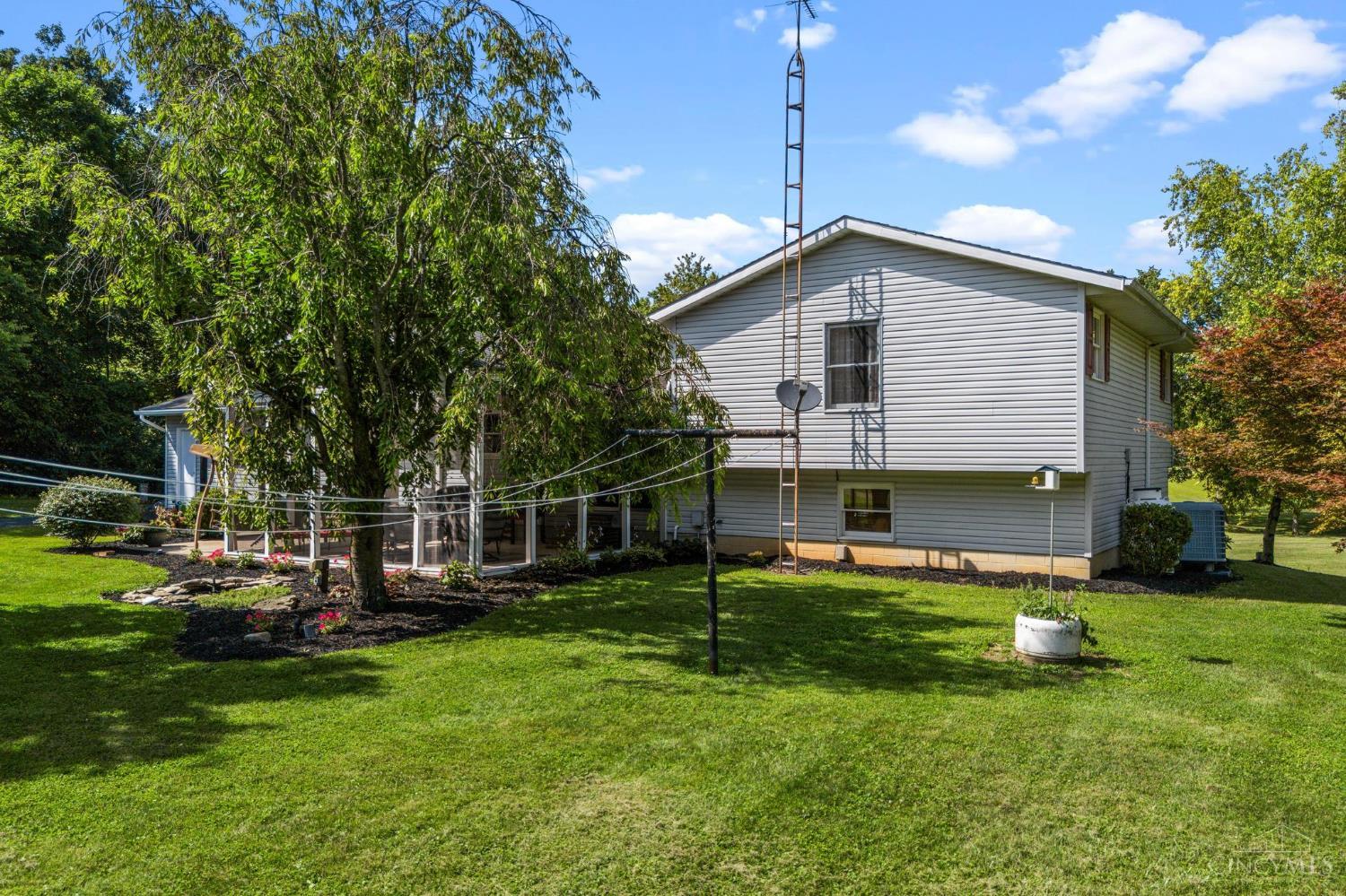 561 Steele Road New Vienna, OH 45159 - Photo 6 of 50