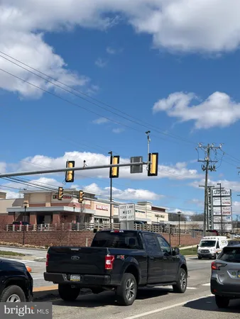 $2,065 | 20 Dougherty Boulevard, Unit I5, Glen Mills, PA 19342