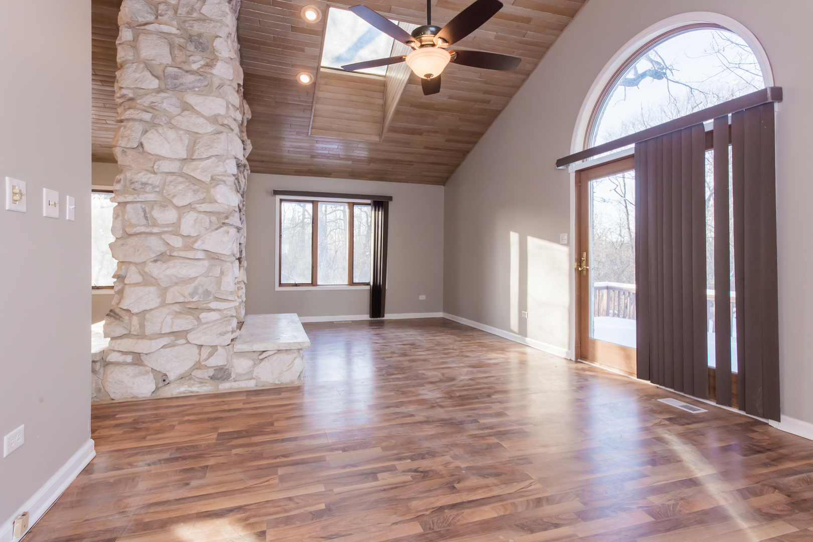 21400 Lisa Lane Steger, IL 60475 - Photo 4 of 31