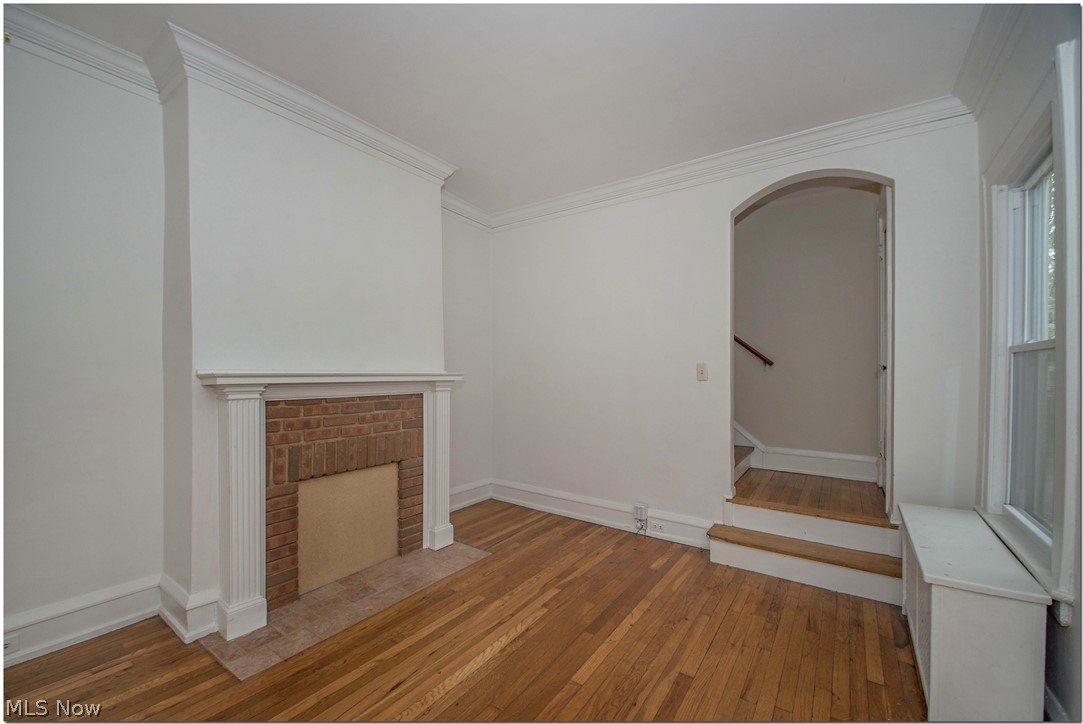 3079 Berkshire Road Cleveland, OH 44118 - Photo 4 of 31