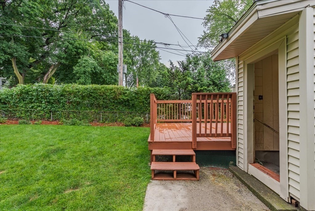 451 Sunderland Road Worcester, MA 01604 - Photo 16 of 27 Gallery Image 16
