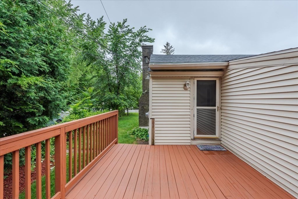 451 Sunderland Road Worcester, MA 01604 - Photo 17 of 27 Gallery Image 17