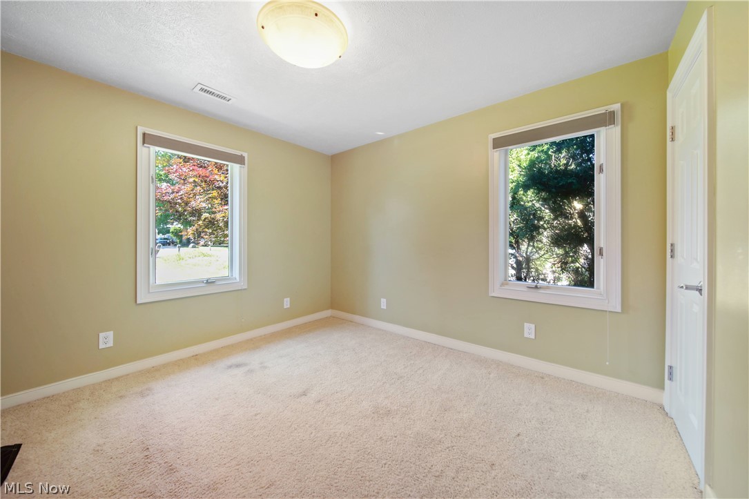 6367 Highland Road Highland Heights, OH 44143 - Photo 15 of 35