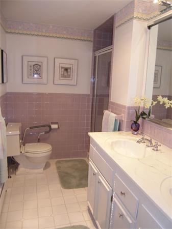 68 Nobscot Road Weston, MA 02493 - Photo 12 of 22 Gallery Image 12