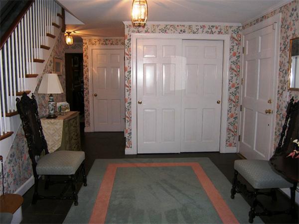 68 Nobscot Road Weston, MA 02493 - Photo 2 of 22 Gallery Image 2