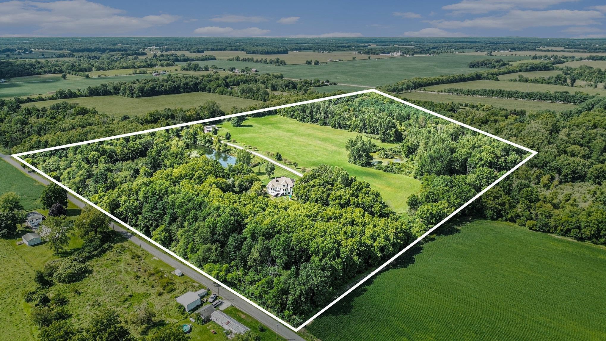 2356 North Rose Road Walkerton, IN 46574 - Photo 1 of 1