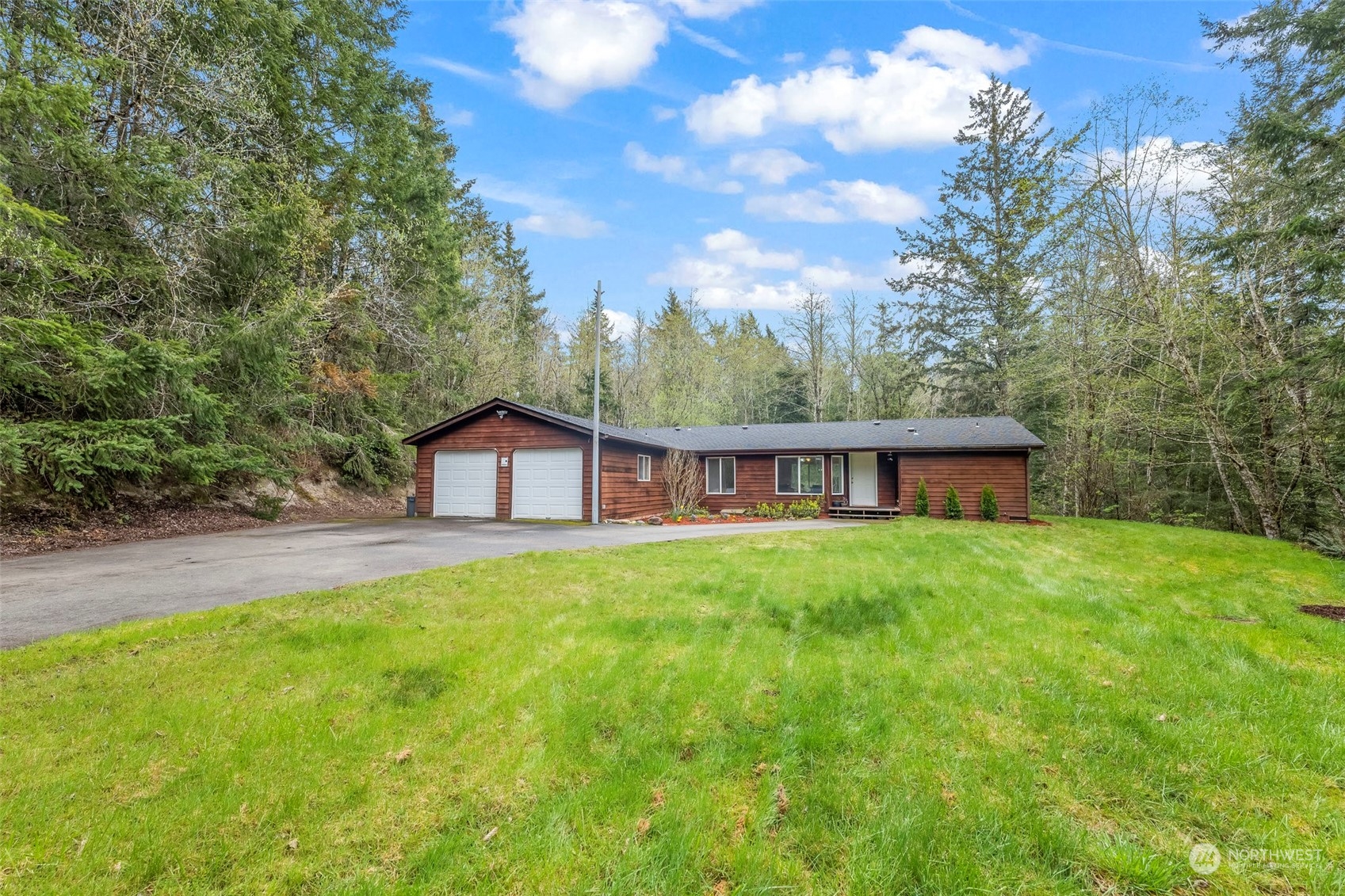 9311 Phillips Road Southeast Port Orchard, WA 98367 - Photo 2 of 27 Gallery Image 2