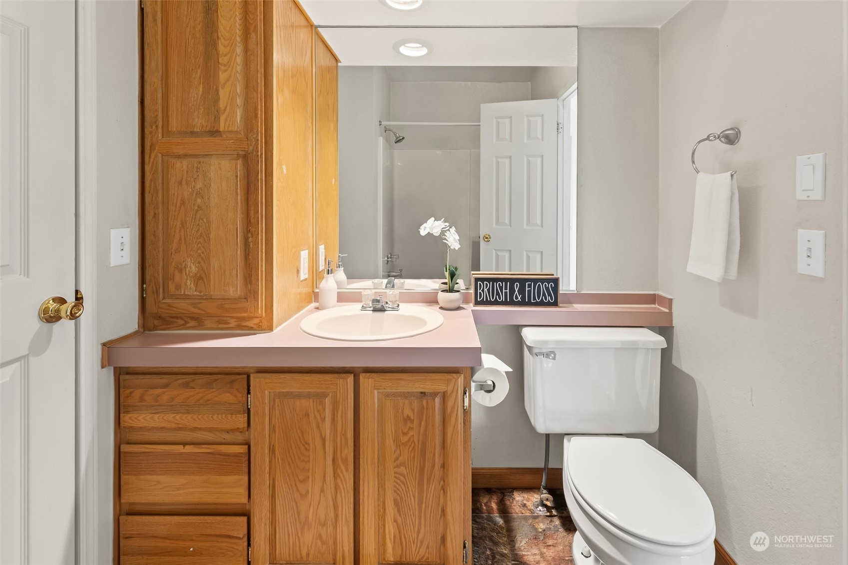 9311 Phillips Road Southeast Port Orchard, WA 98367 - Photo 21 of 27 Gallery Image 21