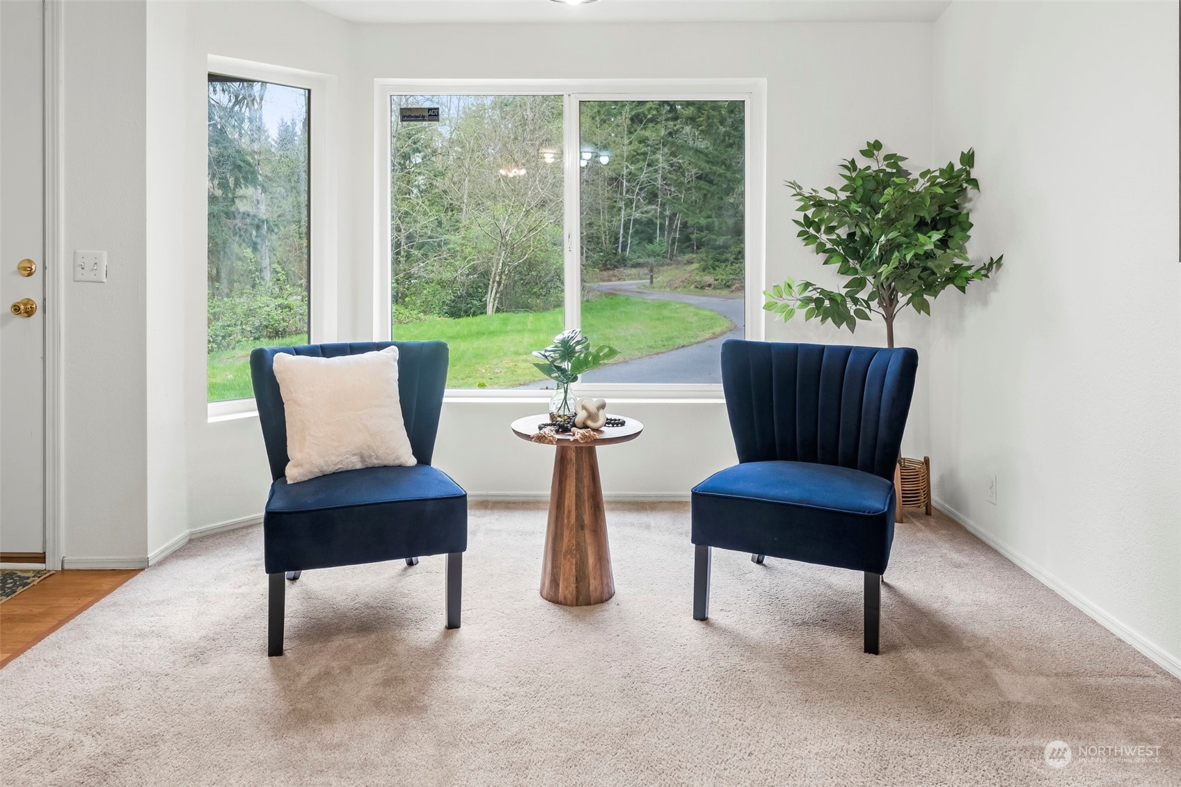 9311 Phillips Road Southeast Port Orchard, WA 98367 - Photo 5 of 27 Gallery Image 5