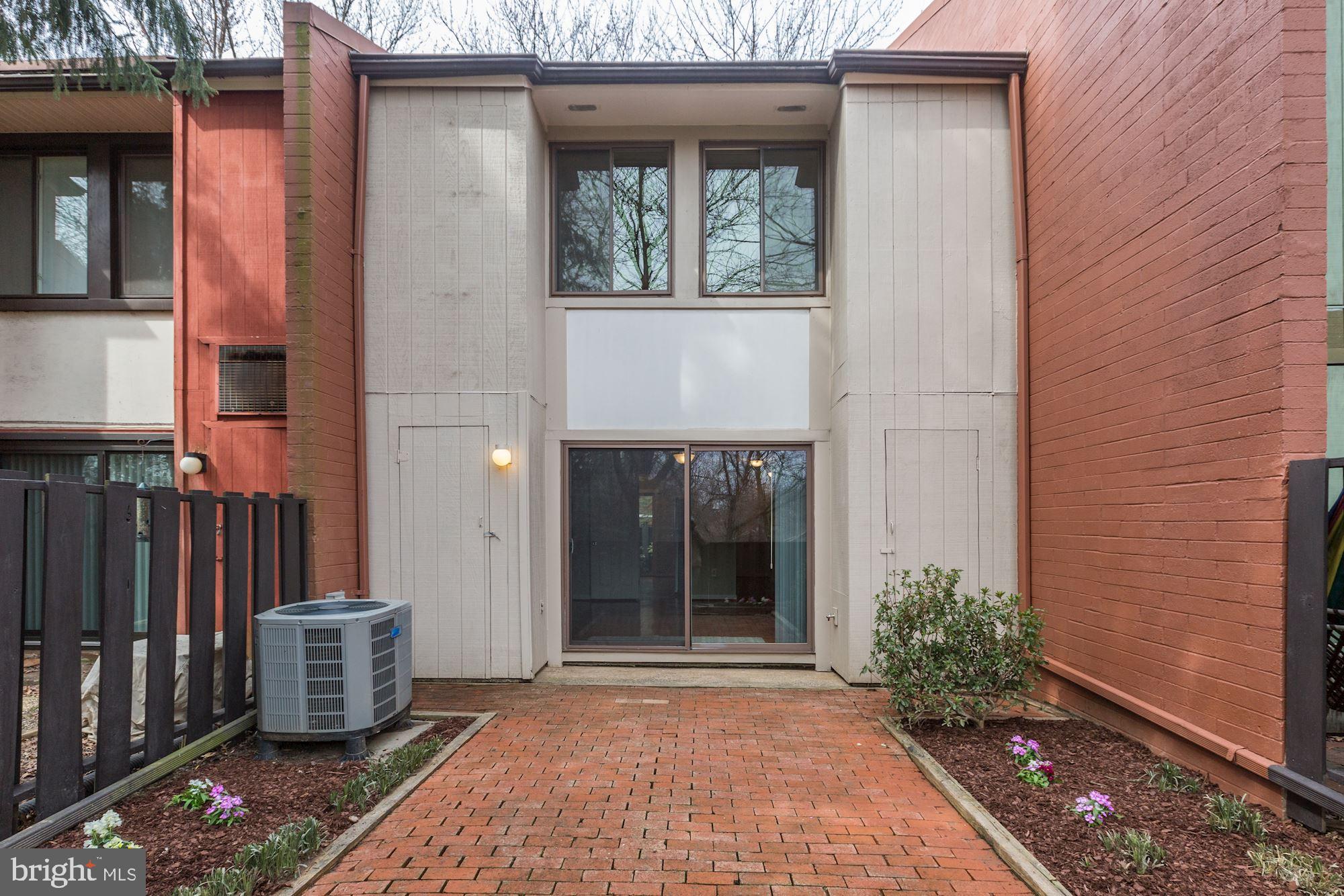 1383 Northgate Square Reston, VA 20190 - Photo 25 of 30 ENTIRE EXTERIOR FRESHLY PAINTED.