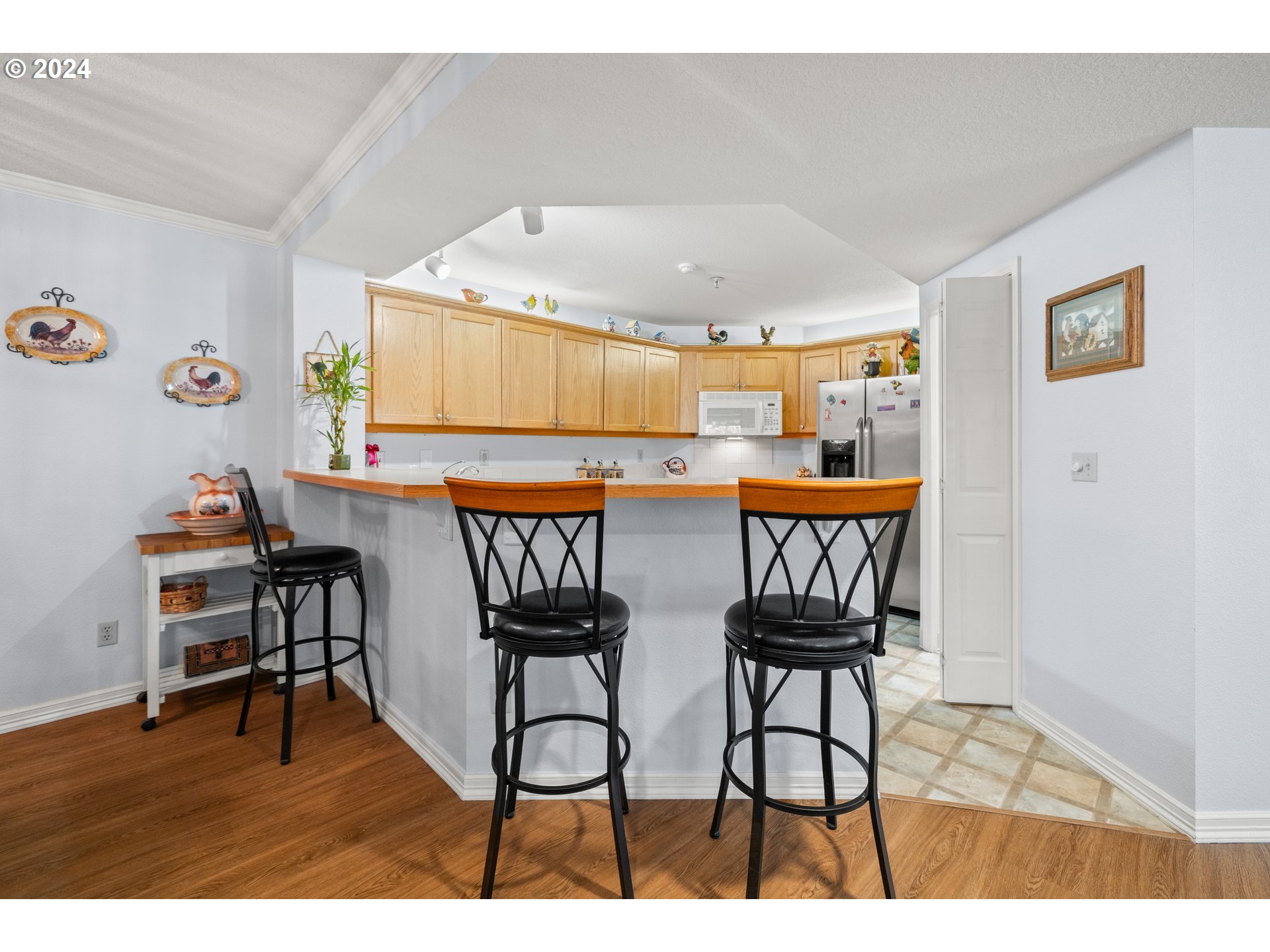 15420 Northeast Knott Street, Unit 18 Portland, OR 97230 - Photo 11 of 25