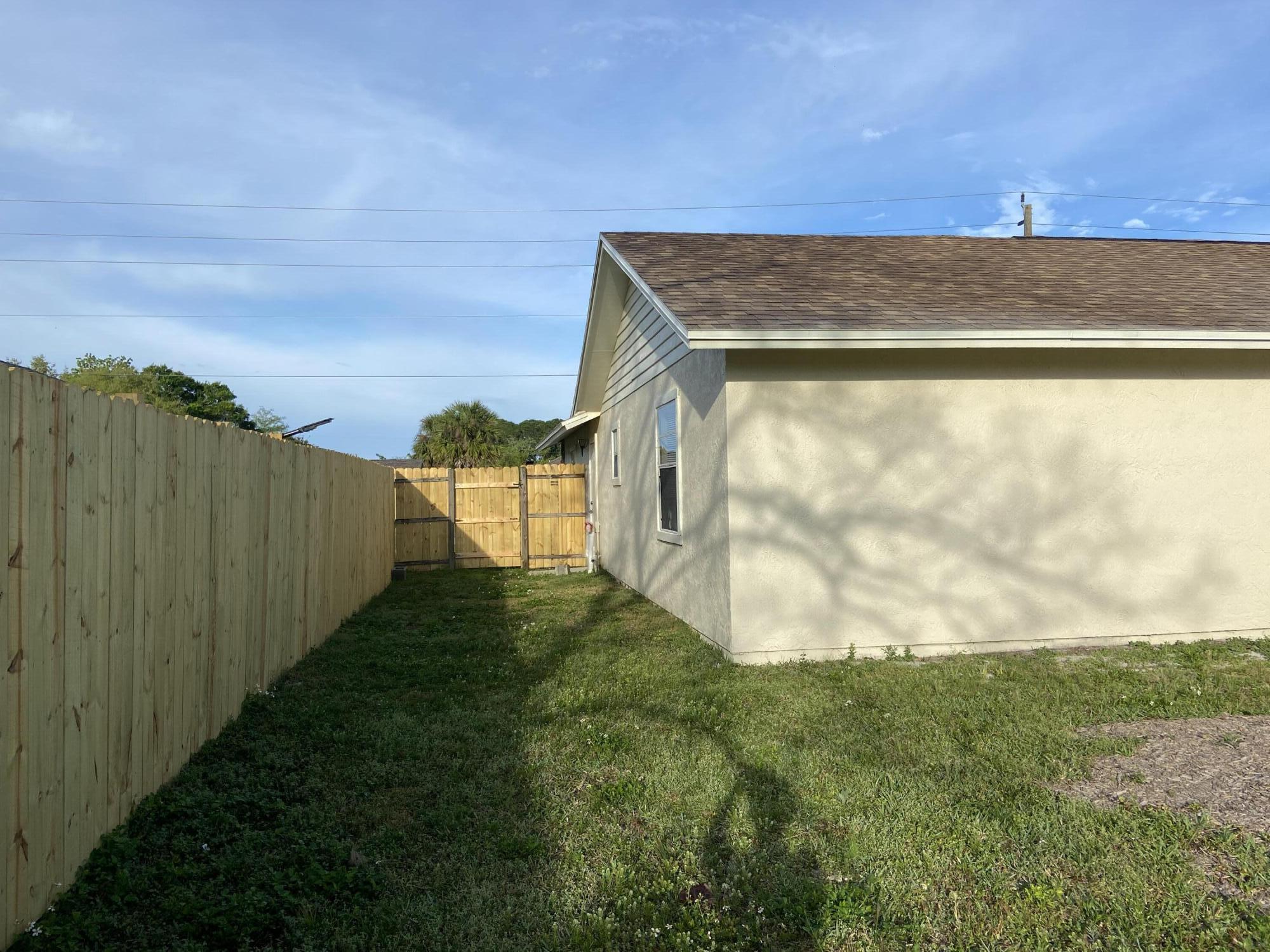5977 Rena Avenue Cocoa, FL 32927 - Photo 5 of 22 IMG_6358