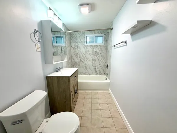 $2,700 | 8 Berkeley Street, Unit 1, Watertown, MA 02472