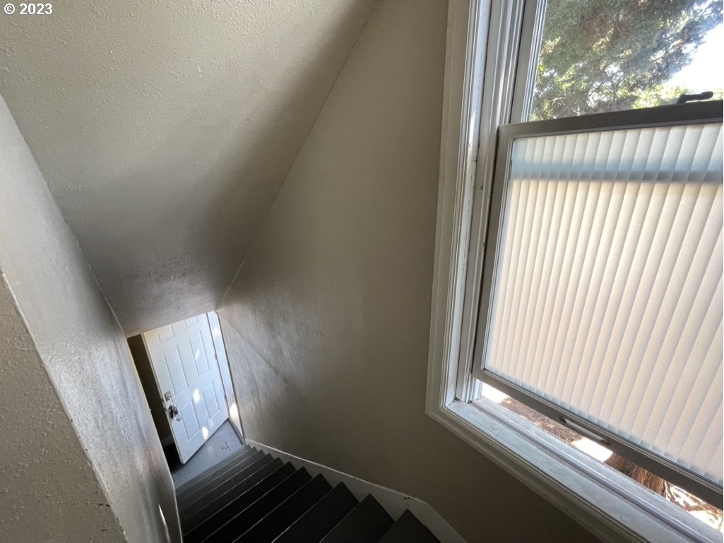 814 East 4th Street Newberg, OR 97132 - Photo 15 of 22