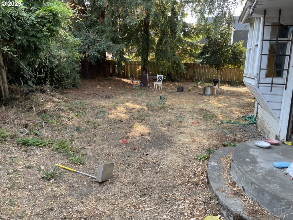 814 East 4th Street Newberg, OR 97132 - Photo 20 of 22