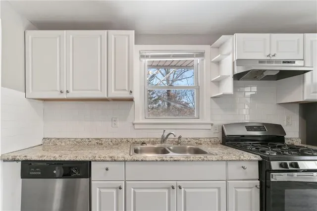 $180,000 | 1119 East 84th Street, Kansas City, MO 64131